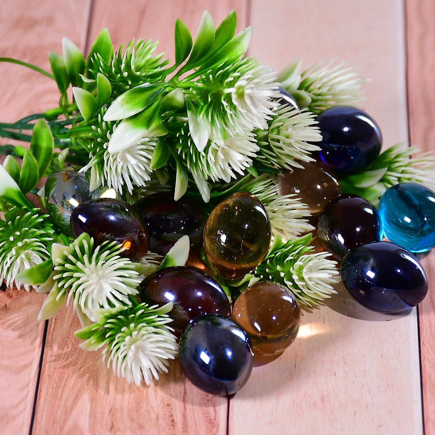 Colorful glass pebbles for vases Colorful glass pebbles for vases